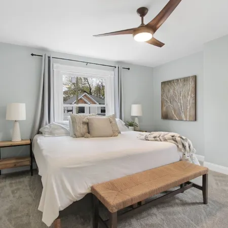 Stay in the Heart of  Oakley