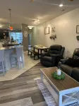 Beautiful Newly Decorated Condo at Lands End