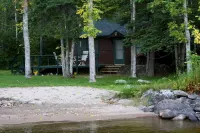 Lake Vermilion Getaway Property Great Location, Space, Beach 聖路易斯縣住宿飯店