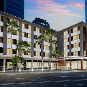 AC Hotel Honolulu Отели рядом с достопримечательностью «Айолани Палас»