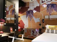 Mercure Roma Cinecittà Hotels near Capannelle Pass