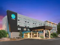 Tru by Hilton Portland Airport Hotels near Portland International Airport