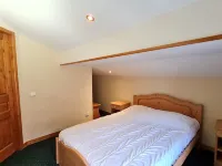 Alpina Lodge