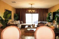 RH Style Beach House, 3Bedrooms, 6 guests, 8min to Ocean