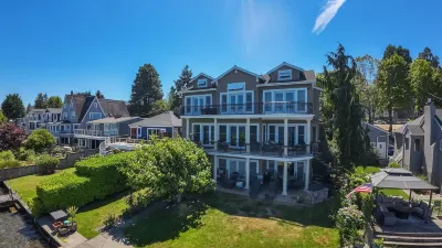 Lux Waterfront Estate with Tuscan Villa Style- Lower Prices. See Terms Condition 西雅圖輕軌-塔奇拉站附近的飯店