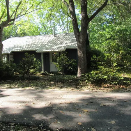 Beautiful Secluded Cottage In Old Ocean Springs Ms