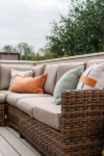 Bright Charming Home Central to Mt. Hood, the Gorge, Hood River and Vineyards