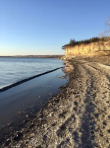 Steps from the water, firepit, large yard, family friendly