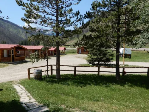 Rent the Entire Guest Ranch for your reunion, retreat or event! - Boutique