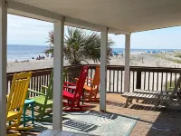 OCEAN FRONT, 4BD 2BA, FENCED YARD,  PET FRIENDLY, DIRECT BEACH ACCESS