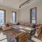 Charming 2-bedroom condo in delightful Marion with AC, WiFi
