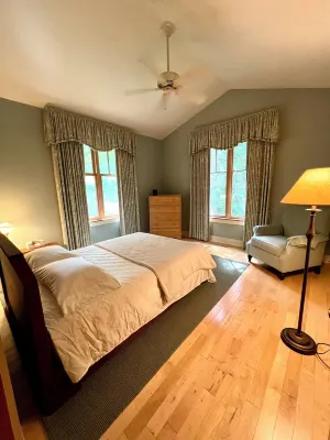 Saratoga Track Rental