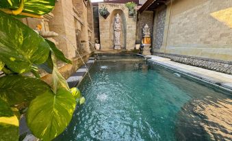 Puri Kantor Legacy - Heritage Palace