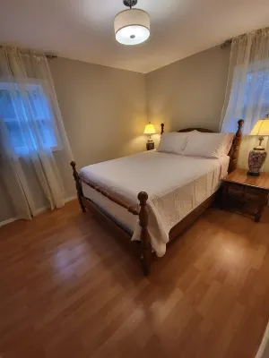 Cute Ranch House (No Cleaning Fee)