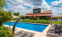 Giuaani Winery - piscine