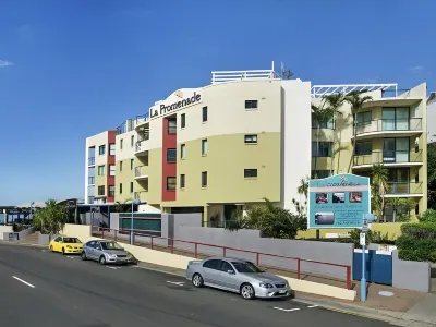 La Promenade Hotels near Caloundra Indoor Stadium