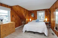 Beach Block Cottage w/ 2 Parking & Private Deck [1219] Casino Pier's Sky Ride附近的飯店