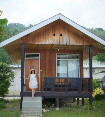 Siuri Cottages のホテル