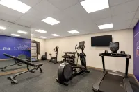 Holiday Inn Express & Suites Hayward - Castro Valley by IHG - Gym
