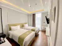 Hotel Dafam Enkadeli Thamrin Jakarta | DHM Syariah - parking