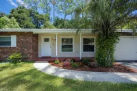 Cozy 4BR King Suite Home by WEC & Downtown! Hotels near ALDI