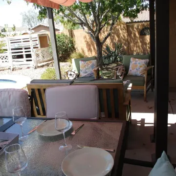 Upscale But Cozy Beach Retreat In The Desert Near Phoenix With Private Pool