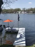 Cozy Koontz lake House right on the water, 30 min to Notre Dame <br>