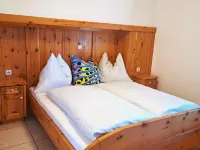 Evi 1 Hotels in der Nähe von ADEG Kaufhaus Lindner