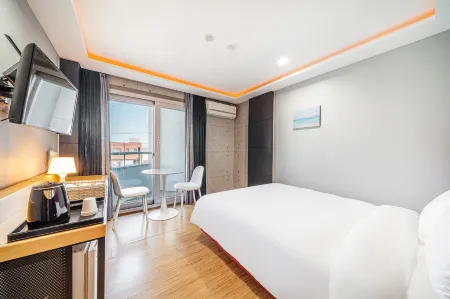 memory hotel Отели рядом с достопримечательностью «Джумунджин- Бич»