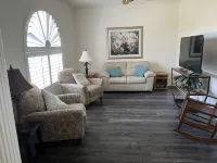 Punta Gorda Home w/ Lanai < 1 Mi to Downtown!