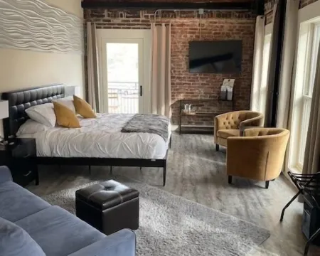 Manhattan Hotel Salida Hotels in Salida