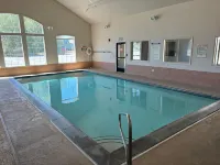 Super 8 by Wyndham Rexburg - Pools
