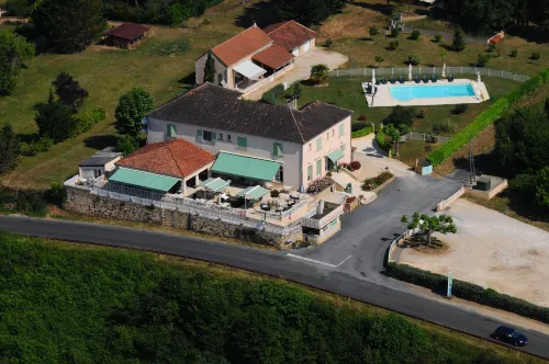 Logis HÔTEL Restaurant Spa les Balcons de l'Esperance Hotels in Saint-Marcel-du-Perigord
