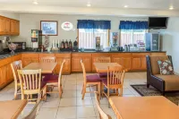 Super 8 by Wyndham Pendleton