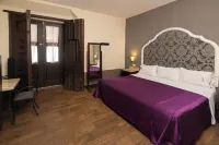 Hotel Gala Hotels near La Catedralde Pueble