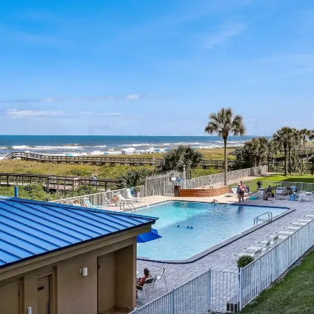 220 Amelia by the Sea Condo
