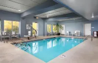 Holiday Inn Express & Suites Chattanooga-Lookout Mtn Hotels in Lookout Mountain