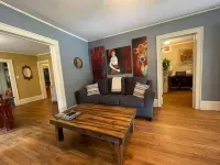 Cozy 2-bedroom bungalow in lovely Winston-Salem