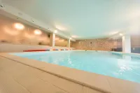 Hotel Lusitania Congress & Spa - Pools