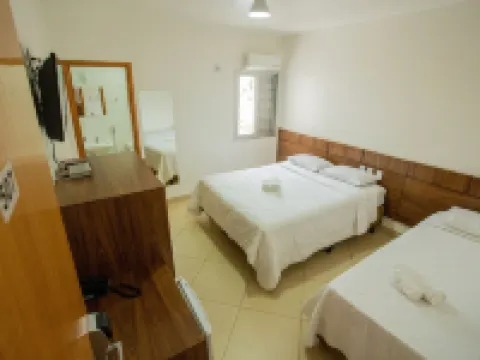 Carlton Plaza Torre Hotels in Araxá