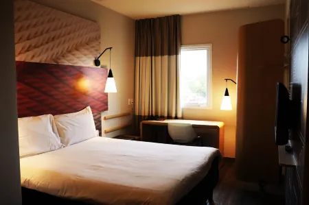 Ibis Guaxupe Отели в г. Гуашупе