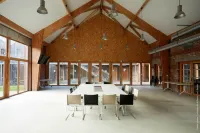 La Ferme des Ailleurs Hotel a Estrees