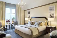 Hôtel Barrière l'Hermitage