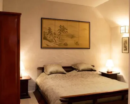 1 Bed Villa - Sleeps 2 - Garden - Parking - Wifi ペーアーのホテル