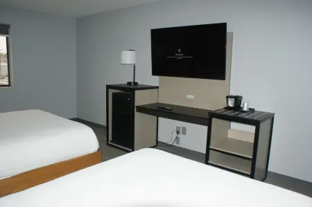 Sonesta Essential Van Buren Отели в г. Киблер Тауншип