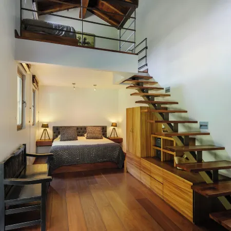 El Salto Luxury Ranch with Lake View