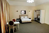 Olive Seaside Hotel