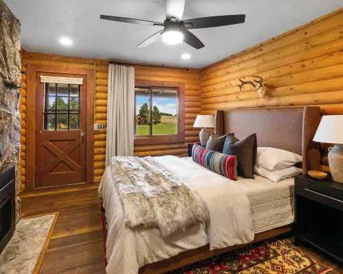 Grassy Mountain Ranch Hotels in Meagher County