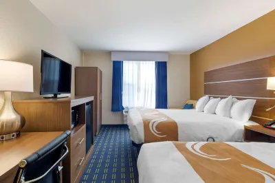 Quality Inn Hotels in Lee