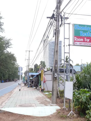 รูปภาพของChomlay Restaurant & Room for Rent